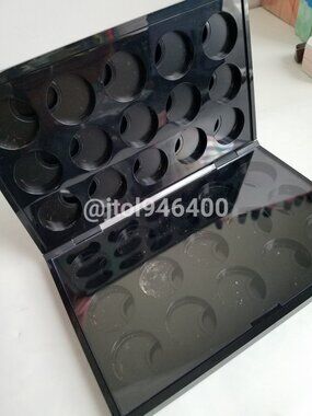 Mac Pro Palette Large Duo 30 Eyeshadow Slots
